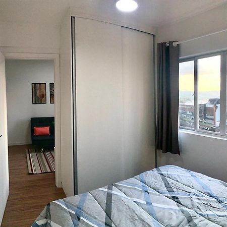 קוריטיבה 707- Apartamento Encantador, Amplo E Decorado, Quarto, Sala, Cozinha, Mobiliario Moderno, Cozinha Completa Com Utensilios , Excelente Vista Da Cidade E Localizacao Privelegiada No Bairro Bigorrilho מראה חיצוני תמונה