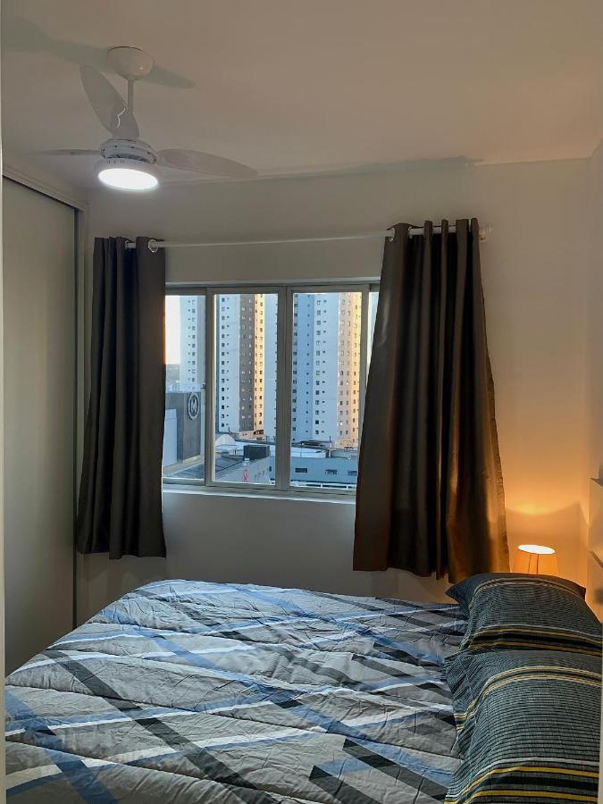 קוריטיבה 707- Apartamento Encantador, Amplo E Decorado, Quarto, Sala, Cozinha, Mobiliario Moderno, Cozinha Completa Com Utensilios , Excelente Vista Da Cidade E Localizacao Privelegiada No Bairro Bigorrilho מראה חיצוני תמונה