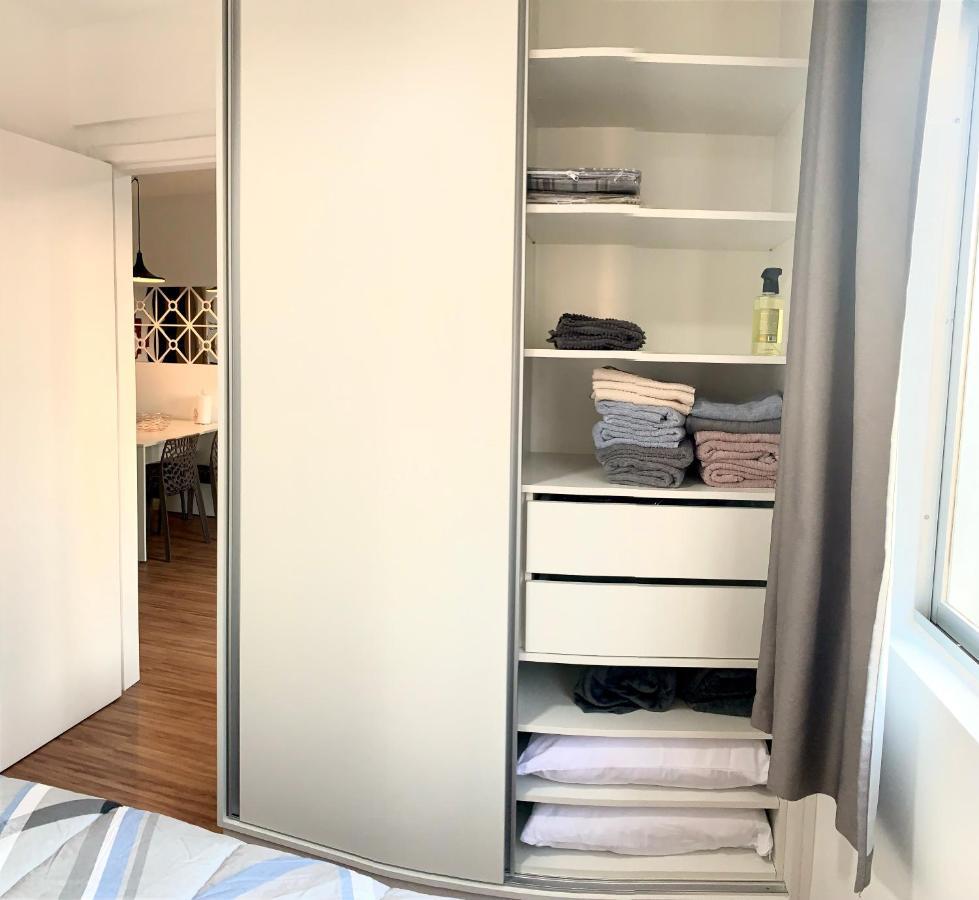 קוריטיבה 707- Apartamento Encantador, Amplo E Decorado, Quarto, Sala, Cozinha, Mobiliario Moderno, Cozinha Completa Com Utensilios , Excelente Vista Da Cidade E Localizacao Privelegiada No Bairro Bigorrilho מראה חיצוני תמונה