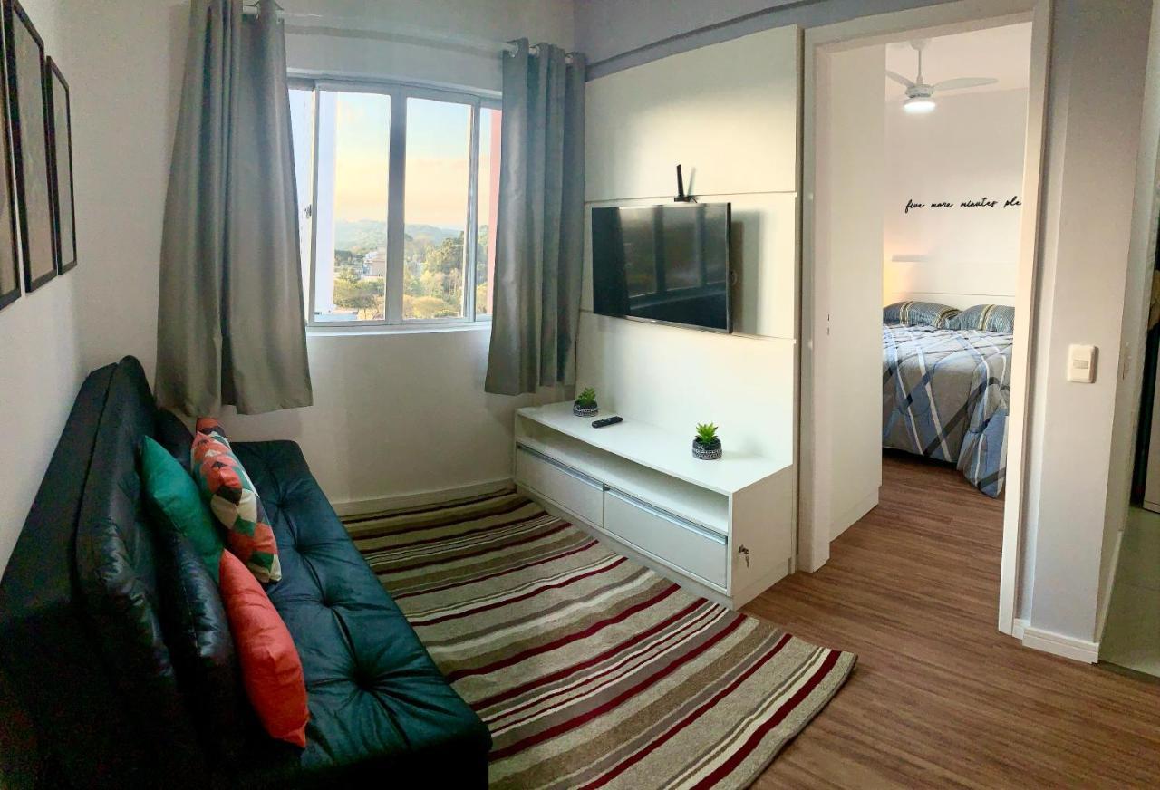 קוריטיבה 707- Apartamento Encantador, Amplo E Decorado, Quarto, Sala, Cozinha, Mobiliario Moderno, Cozinha Completa Com Utensilios , Excelente Vista Da Cidade E Localizacao Privelegiada No Bairro Bigorrilho מראה חיצוני תמונה
