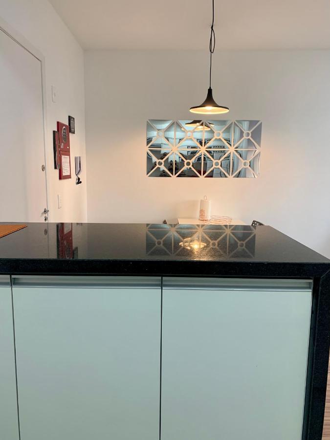 קוריטיבה 707- Apartamento Encantador, Amplo E Decorado, Quarto, Sala, Cozinha, Mobiliario Moderno, Cozinha Completa Com Utensilios , Excelente Vista Da Cidade E Localizacao Privelegiada No Bairro Bigorrilho מראה חיצוני תמונה