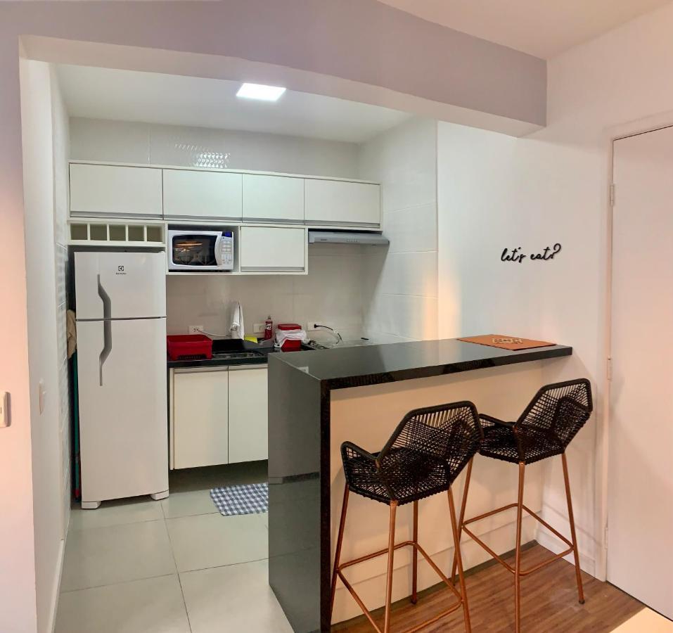 קוריטיבה 707- Apartamento Encantador, Amplo E Decorado, Quarto, Sala, Cozinha, Mobiliario Moderno, Cozinha Completa Com Utensilios , Excelente Vista Da Cidade E Localizacao Privelegiada No Bairro Bigorrilho מראה חיצוני תמונה