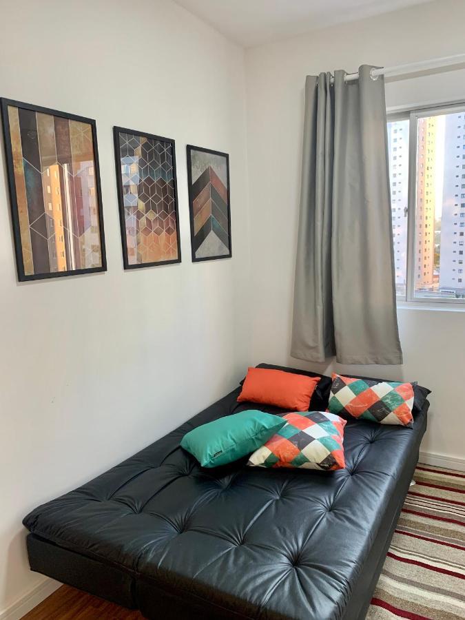 קוריטיבה 707- Apartamento Encantador, Amplo E Decorado, Quarto, Sala, Cozinha, Mobiliario Moderno, Cozinha Completa Com Utensilios , Excelente Vista Da Cidade E Localizacao Privelegiada No Bairro Bigorrilho מראה חיצוני תמונה